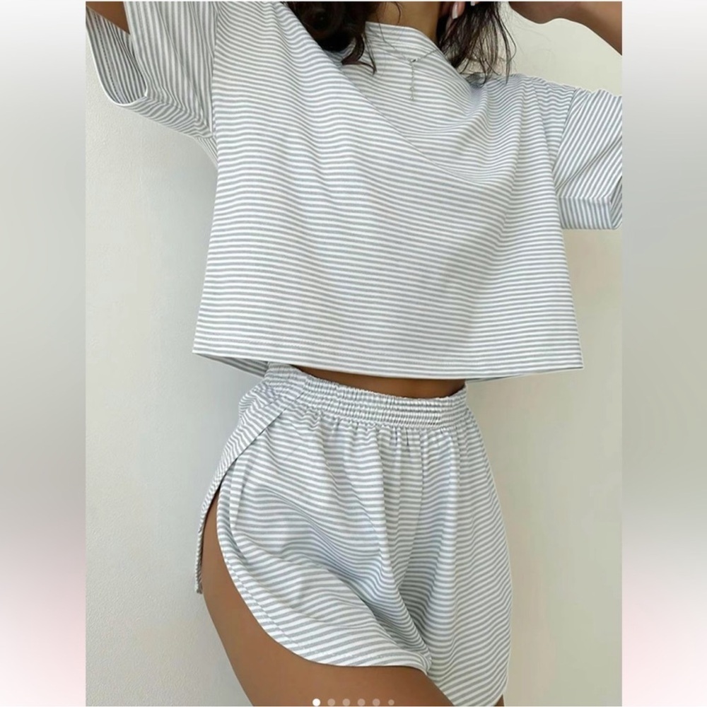 Excellent Condition. Women’s Pajama/Lounge Set